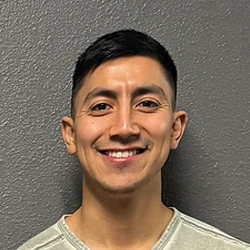 Chiropractor Sherwood OR Geovanny Vazquez